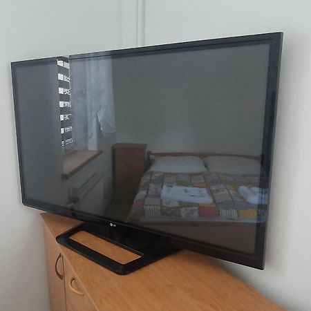 Apartman Amsel Ostrov  Esterno foto