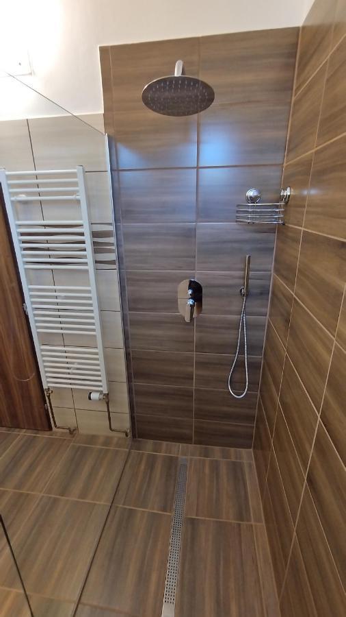 Apartman Amsel Ostrov  Esterno foto
